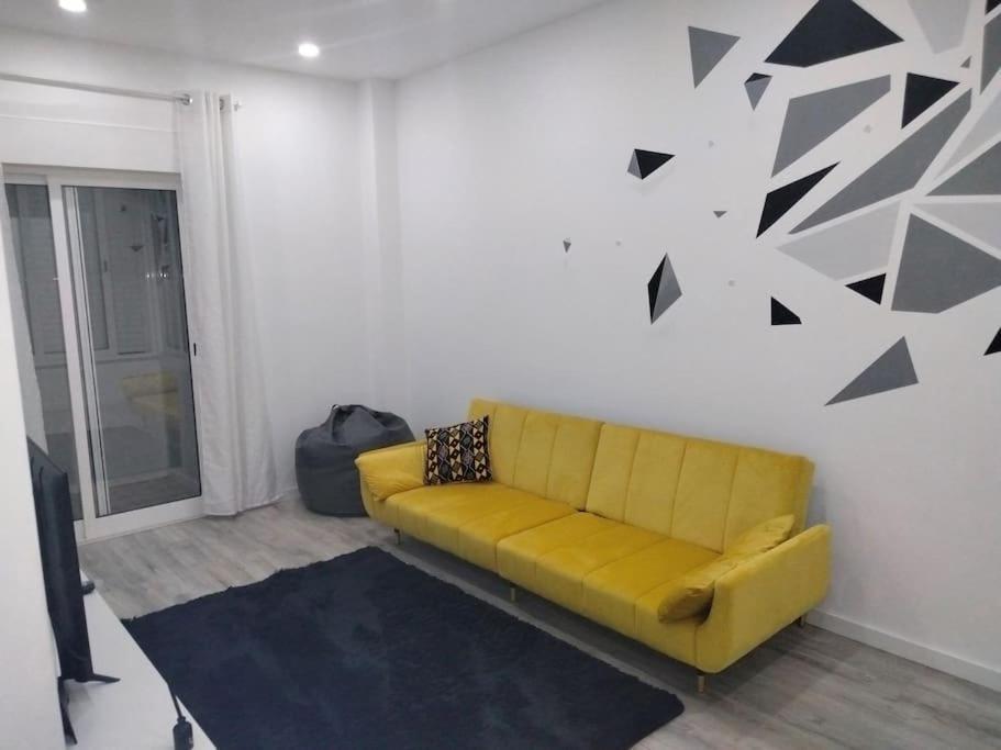 Lisbon, 3 Bedroom Apartment In Amora , 15 Min From The Beach المظهر الخارجي الصورة